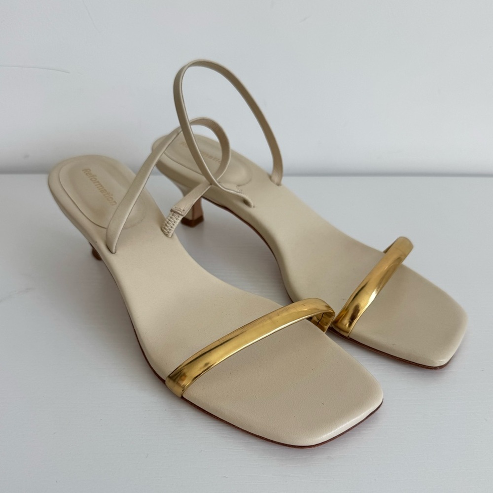 Reformation Samantha Kitten Heeled Sandal - Picture 12 of 13
